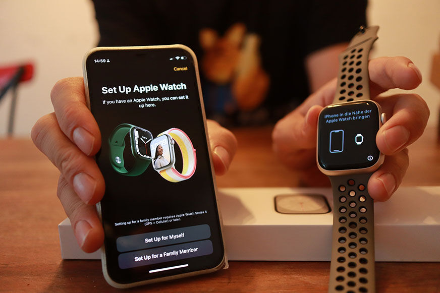 Iphone apple watch series 4 online